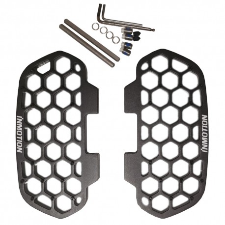 Honeycomb pedals for V11