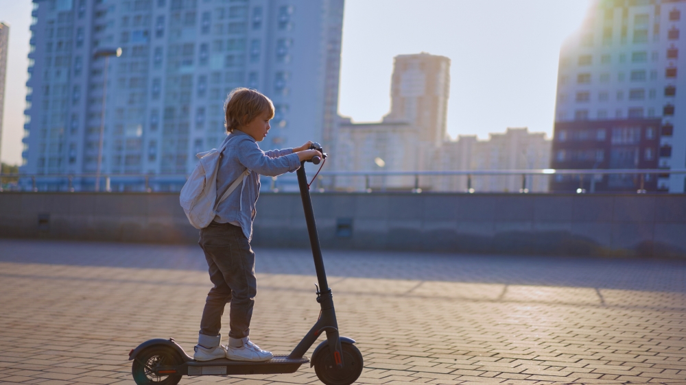 Najlepsza hulajnoga elektryczna dla dzieci 10 lat