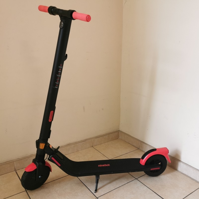 Przetarte linki hamulca w hulajnodze elektrycznej
